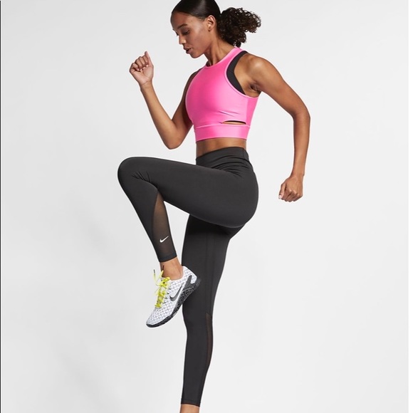 the nike one tight fit mid rise